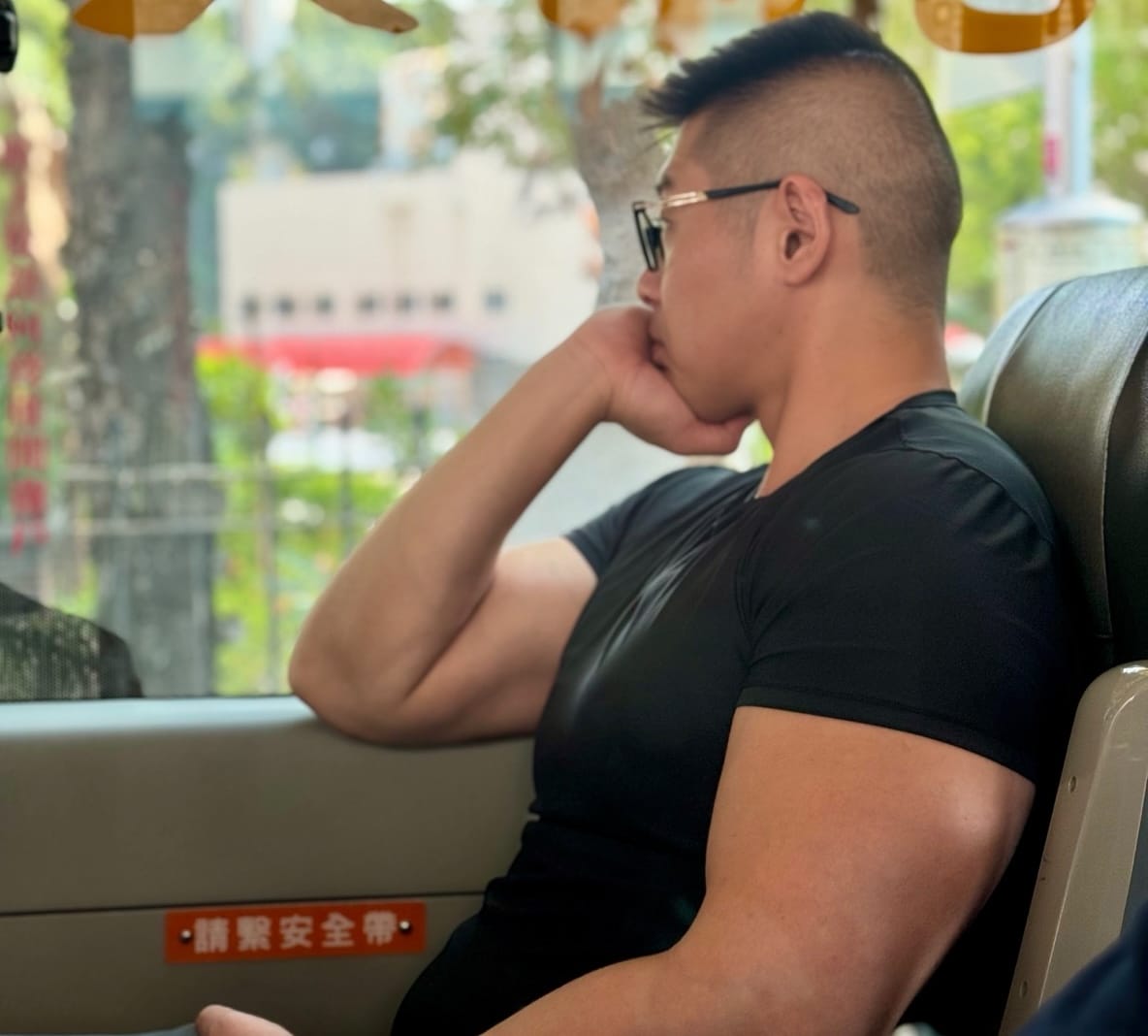 關於我們 Andrew Lin RoamingNow