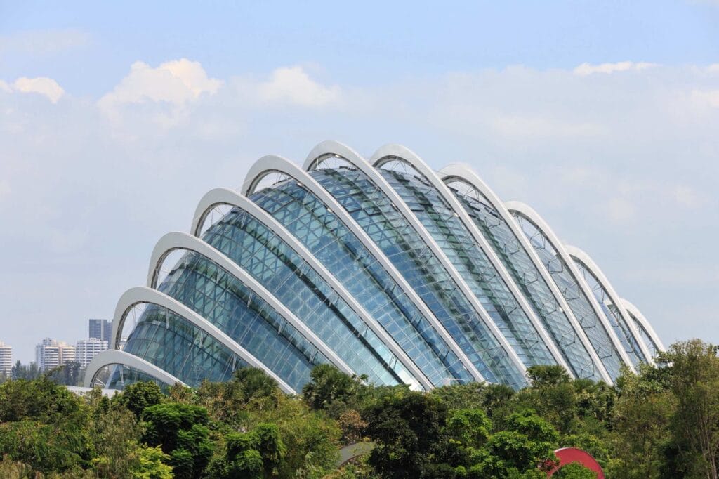 滨海湾花园 (Gardens By The Bay) 終極攻略 | 门票及交通 Singapore Cloud Forest in The Gardens 01 1