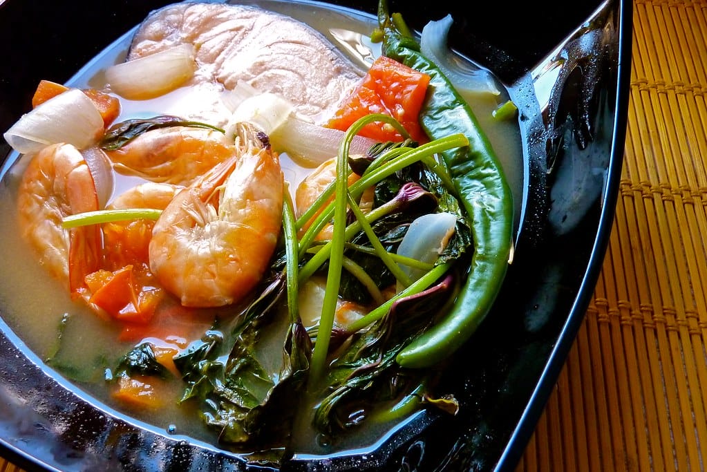 馬尼拉旅遊攻略:親身體驗省錢秘技與必去景點 Sinigang
