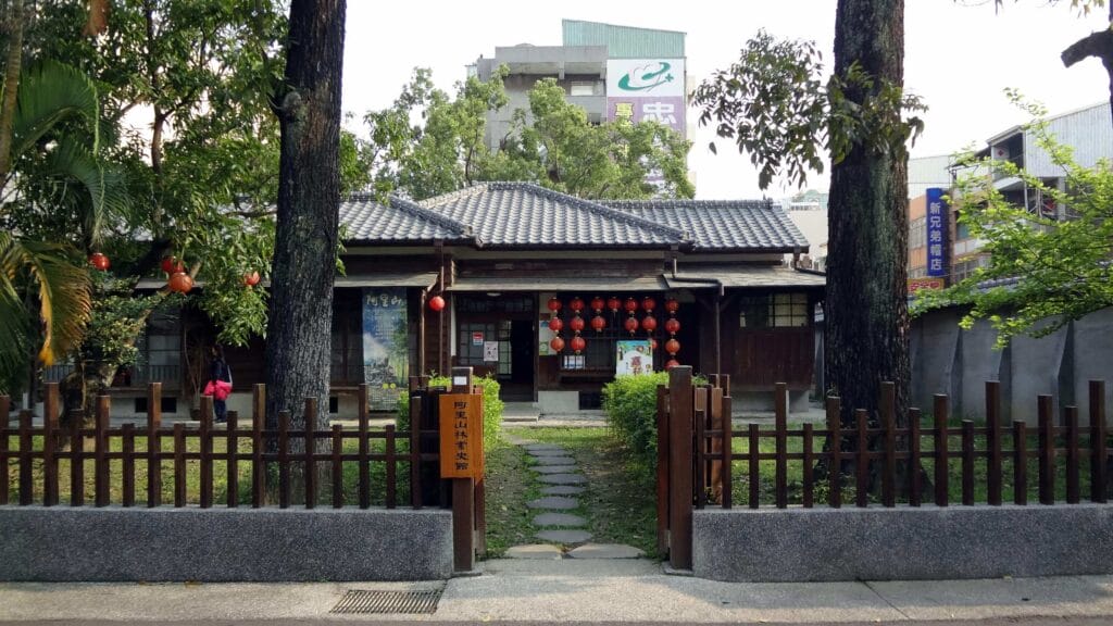 檜意森活村完整指南:台灣小京都一日遊必看景點與秘訣 Taiwan Chiayi Hinoki Village 檜意森活村 2 RN