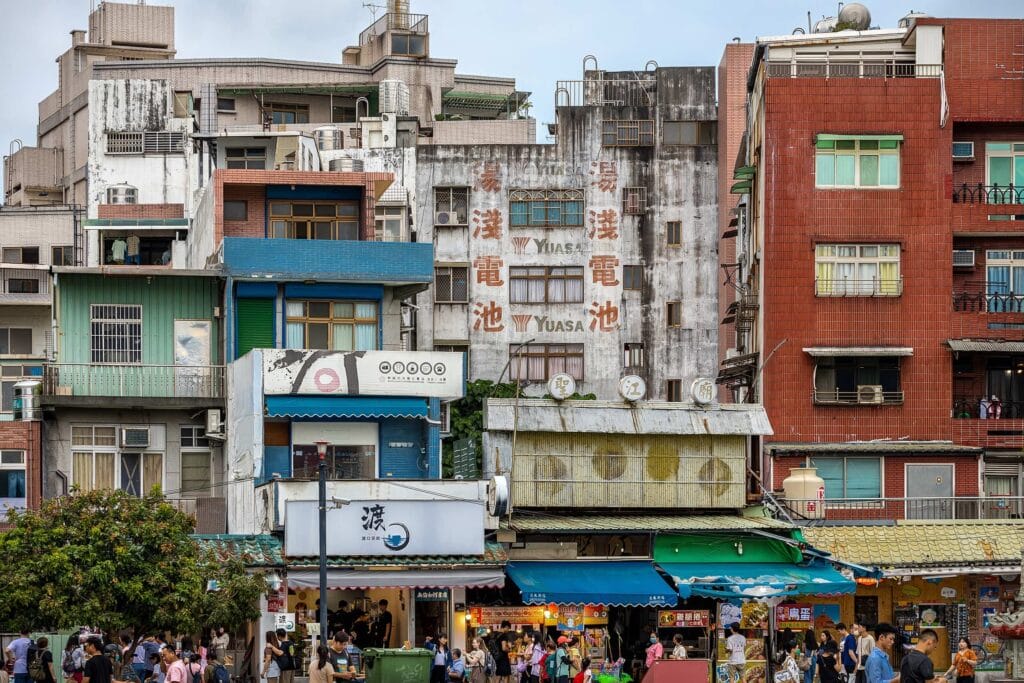 淡水老街完全指南:當地人推薦景點、美食與最佳拍照點 Taiwan Kaohsiung 淡水老街 3 Romaingnow