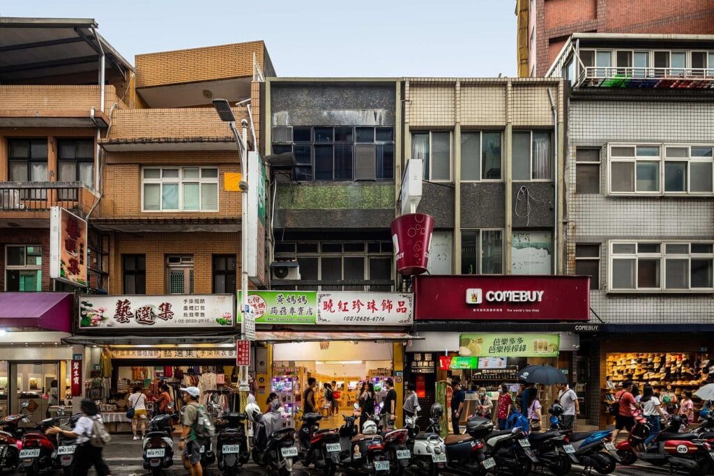 淡水老街完全指南:當地人推薦景點、美食與最佳拍照點 Taiwan Kaohsiung 淡水老街 4 Romaingnow 1