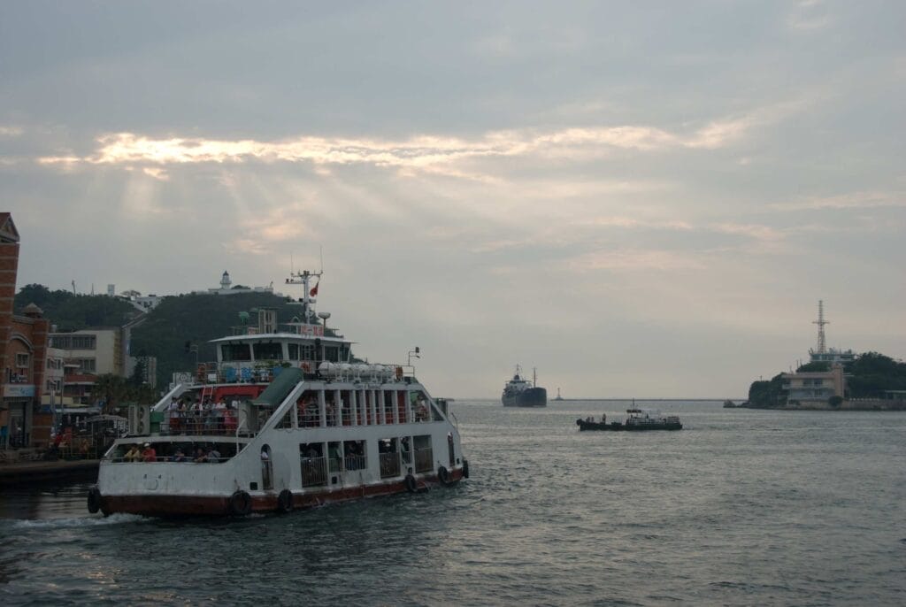 旗津島一日遊攻略:必去景點、美食推薦、交通指南 Taiwan Kaohsiung 旗津島 10 Romaingnow