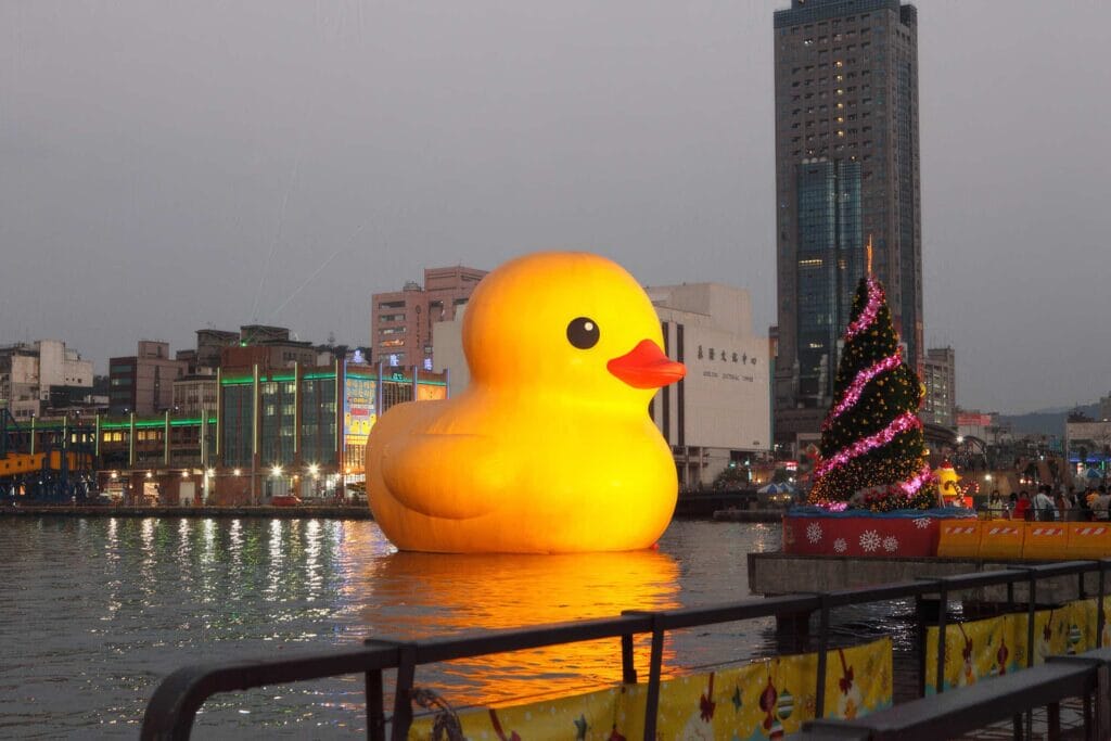 基隆港與海洋廣場:台灣北海岸的絕美門戶 Taiwan Keelung Keelung Harbor and Maritime Plaza 基隆港海洋廣場 2 RN