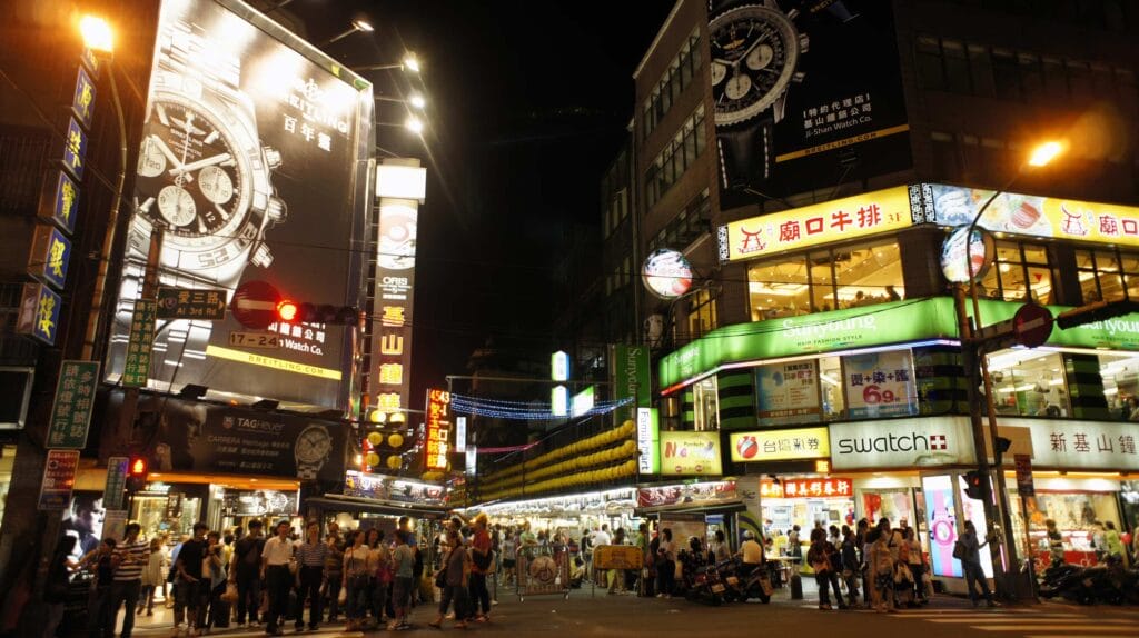基隆廟口夜市攻略:在地人帶路品嚐台北人私藏的海鮮天堂 Taiwan Keelung Keelung Miaokou Night Market 基隆廟口夜市 3 RN