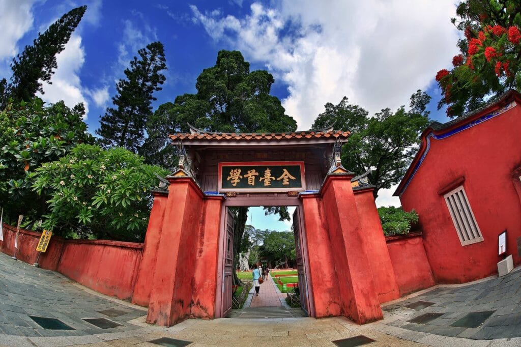 台南孔廟旅遊攻略|全台首學必訪景點與隱藏秘境 Taiwan Tainan 臺南孔廟 7 Romaingnow