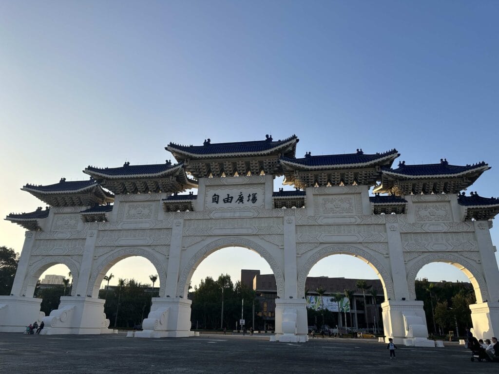 中正紀念堂完全攻略:最佳時間與在地秘訣 Taiwan Taipei 中正紀念堂 2