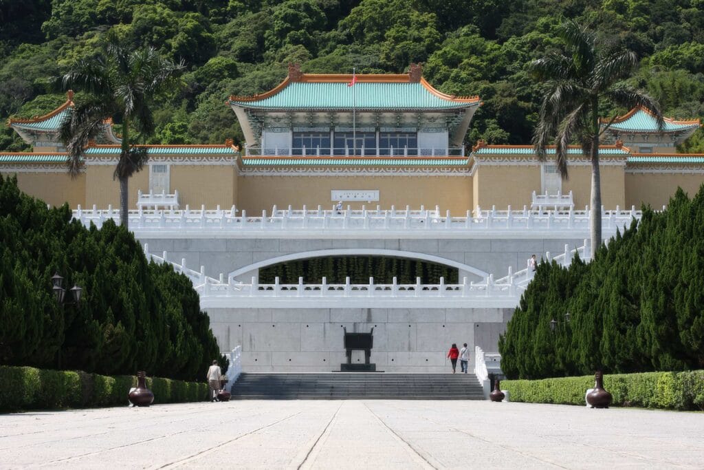 Taiwan Taipei 國立故宮博物院 3 Romaingnow
