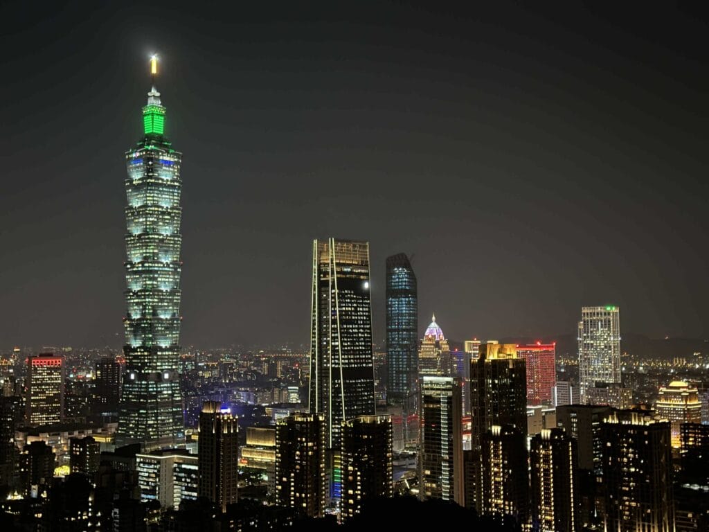 台北101|最佳拍照角度、避開人潮技巧全攻略 Taiwan 臺北 台北101 2